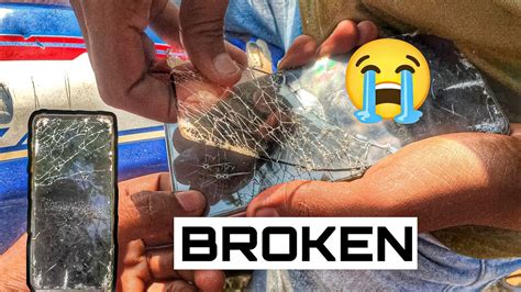 PHONE 📱 Tut Gaya 😭 | i Almost Die | Accident ho gya 😭 | #accident # ...