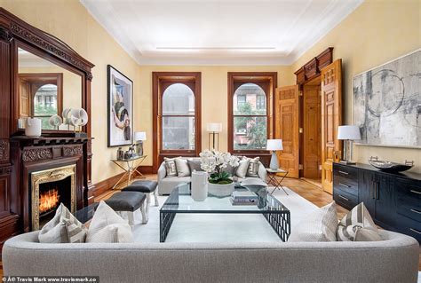 Spectacular 4-bed apartment in NYC's iconic Dakota building where John ...