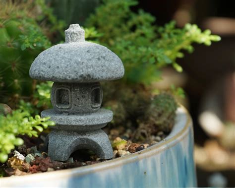 1pcs Miniature Small Round Pagoda Lantern Fairy Garden / Fish Tank ...