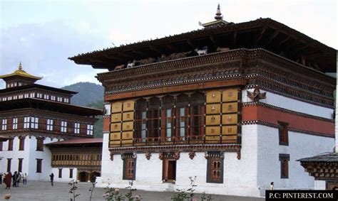 Types of Traditional Bhutanese houses Design