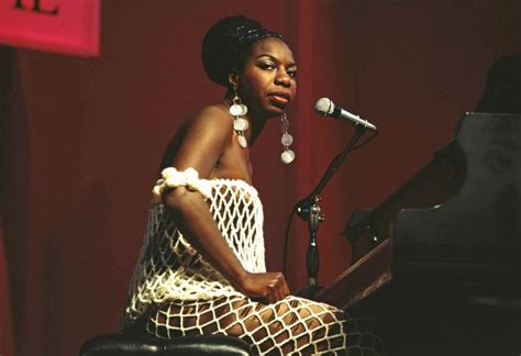 1964: Nina Simone sings 'Mississippi Goddam'