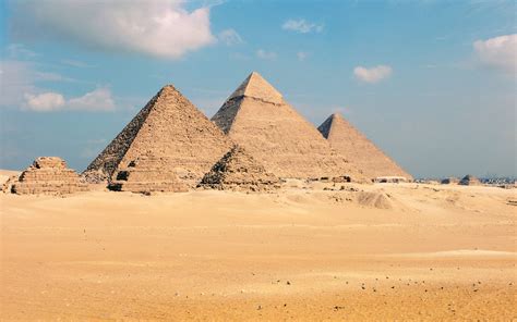 Giza Pyramids Wallpapers - Wallpaper Cave