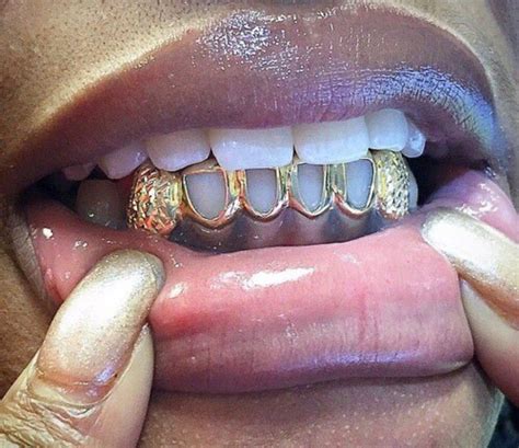 Pin by Ceola Johnson on GRILLZ | Grillz, Grillz teeth, Girl grillz