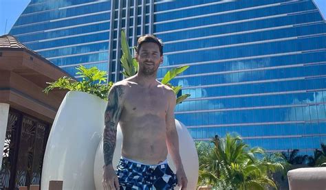 Lionel Messi enjoys his vacation at a luxurious Miami-Tate mansion ...