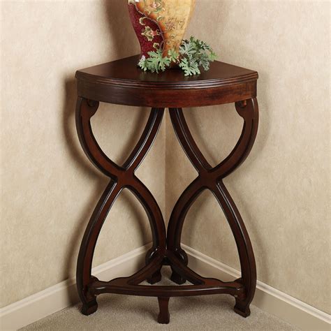 Various Options for Corner Accent Table Design in 2020 | Corner accent ...