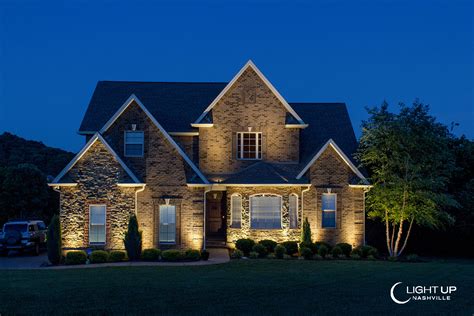 Architectural Lighting on Home in Hendersonville - Light Up Nashville