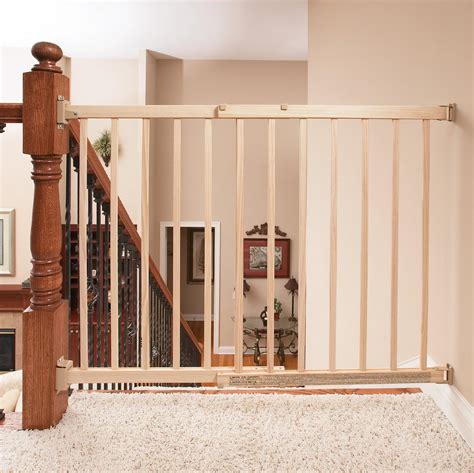 Evenflo Top of Stairs Plus Wood Gate - Natural, Model# 1050C - Baby ...