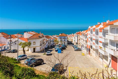 The Top Things to Do in Nazaré, Portugal | Portugal travel, Things to ...