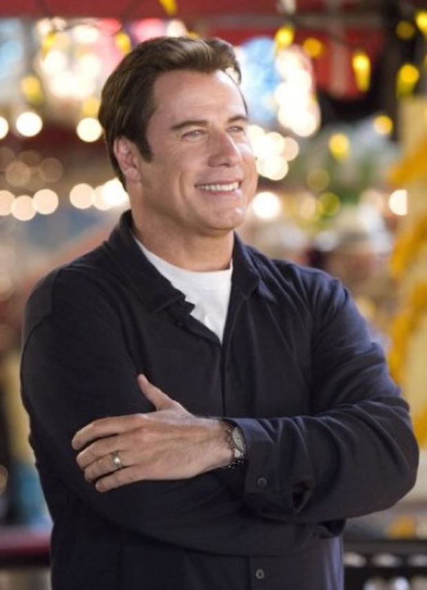 http://i1.cdnds.net/13/30/618x854/john-travolta-wig.jpg