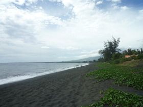 plage-de-sable-noir-2.jpg