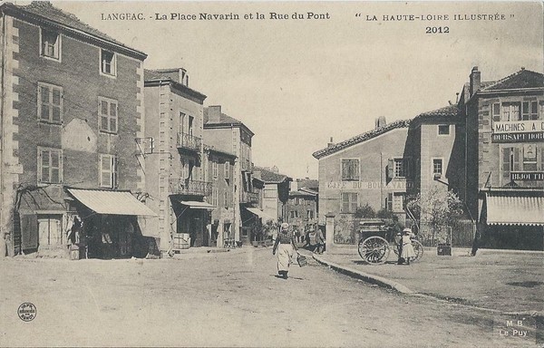 CPA - Place Navarin et rue du Pont 