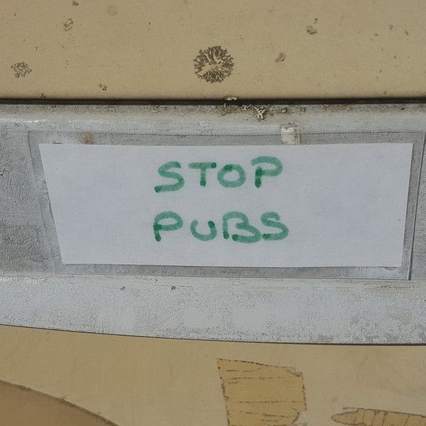 "stop pub"