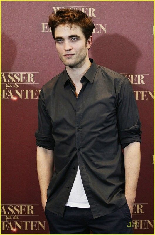 Robert Pattinson