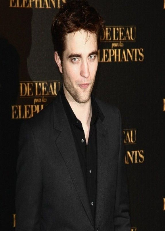 Robert Pattinson