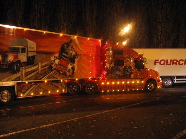 Camion thème Borsalino Alain Delon JPaul Belmondo