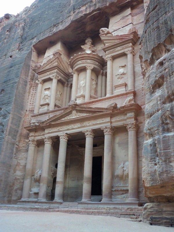 PETRA  ... ET LE  WADI RUM