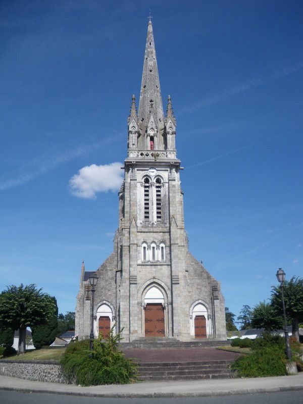 L'Eglise Notre Dame de Rocheservière ** Vendée **