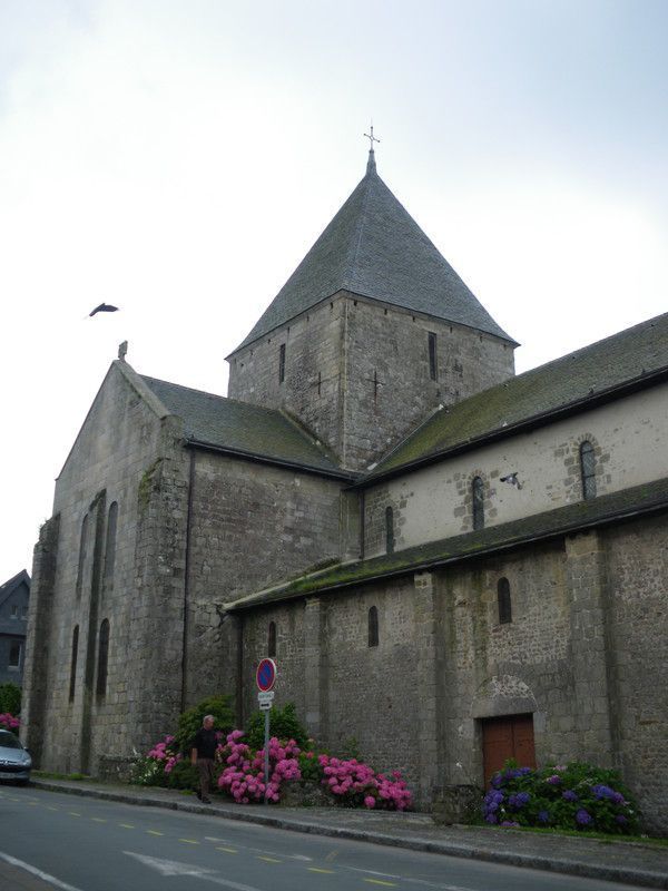 Eglise de Locmaria à Quimper ** Bretagne **