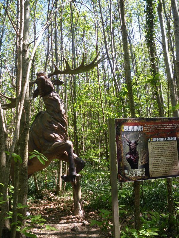 Parc des Légendes du Sentier des Daims  a Frossay *44*