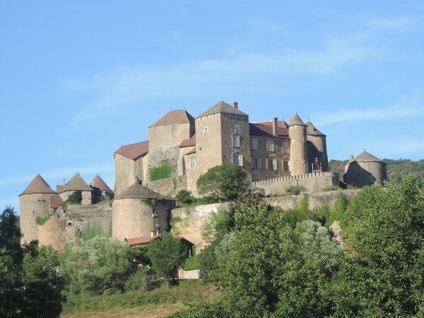 La Forteresse de Berzé le Châtel en Bourgogne