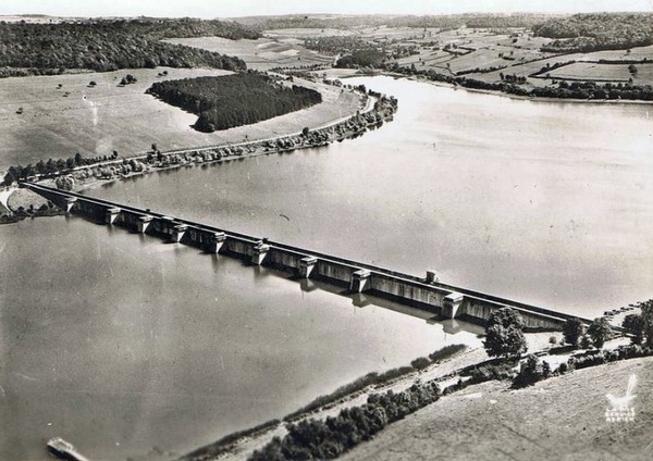 LE RESERVOIR DE GROSBOIS