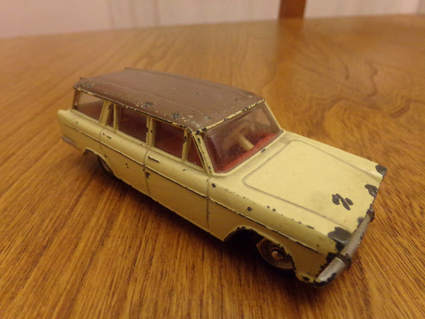 Fiat 1800 break Dinky Toys