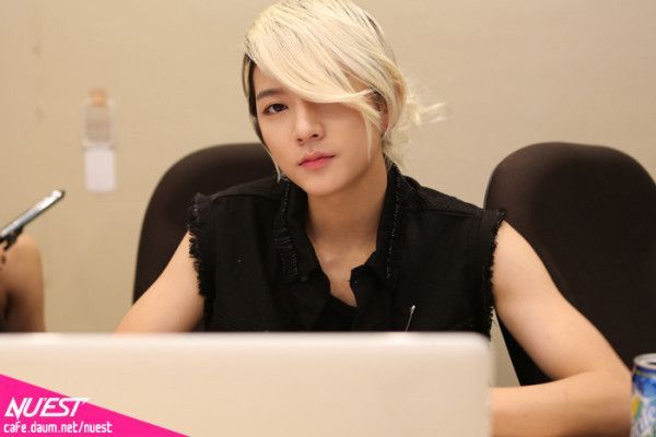 NU'EST Ren