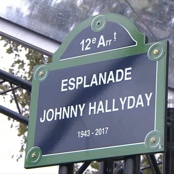 HOMMAGE A JOHNNY HALLYDAY