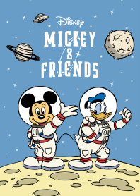 Mickey & Friends อวกาศ