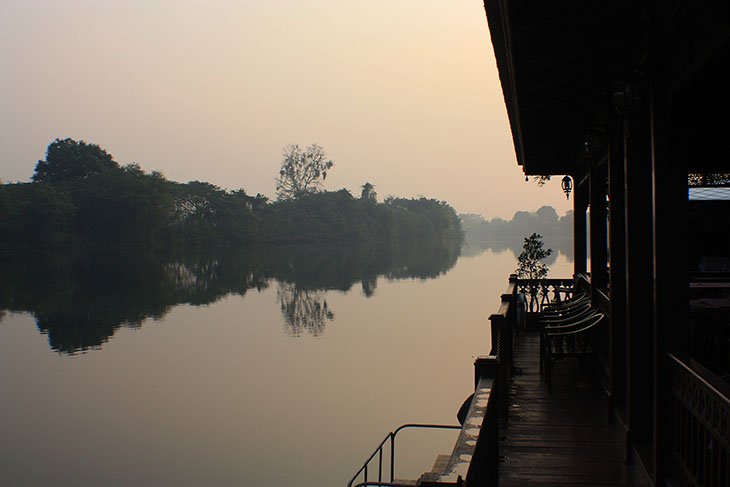 2015_thailand_kanchanaburi_river_kwai