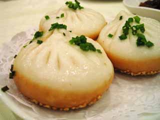 Foto, materiell, befreit, Landschaft, Bild, hat Foto auf Lager,Ein Meer, das gedünstetes Fleischsüßes Brötchen brät, Chinesisches Essen, gedünstetes Fleischsüßes Brötchen, Dämmerige Summe, Porree