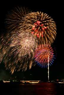 Foto, materiell, befreit, Landschaft, Bild, hat Foto auf Lager,Tokyo Bucht großartiges Feuerwerk, Feuerwerk, Nacht, Abschuss, Ein-Fußfeuerwerkball