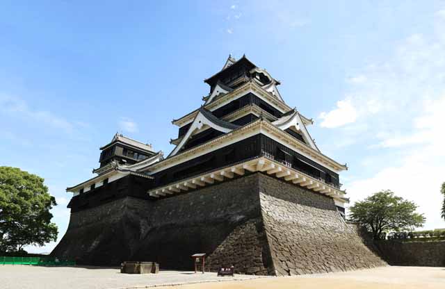 Foto, materiell, befreit, Landschaft, Bild, hat Foto auf Lager,Kumamoto-jo Burg, Ginkgo-Burg, Der südwestliche Aufstand, Ein Burgturm, Brückenkuo-Typenburg auf einem Hügel