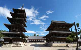 Foto, materiell, befreit, Landschaft, Bild, hat Foto auf Lager,Horyu-ji-Tempel, Buddhismus, Skulptur, Fünf Storeyed-Pagode, Ein innerer Tempel