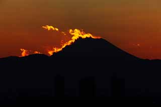 Foto, materiell, befreit, Landschaft, Bild, hat Foto auf Lager,Mt. Fuji der Zerstörung von Feuer, Das Setzen von Sonne, Mt. Fuji, Rot, Wolke