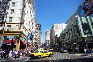 Foto, materiell, befreit, Landschaft, Bild, hat Foto auf Lager,San Francisco zufolge, Besichtigung, Drahtseilbahn, Gebäude, Reihe von Häusern an einer Stadtstraße