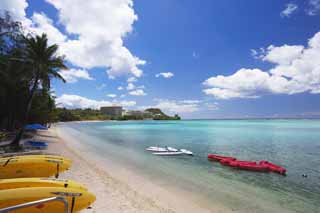 photo,material,free,landscape,picture,stock photo,Creative Commons,A beach of Gulf of Tumon, sandy beach, Seawater, beach umbrella, kayak