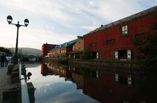 foto,tela,gratis,paisaje,fotografía,idea,Paisaje de tarde de canal de Otaru, Canal, Farola, La superficie del agua, Depósito de ladrillo