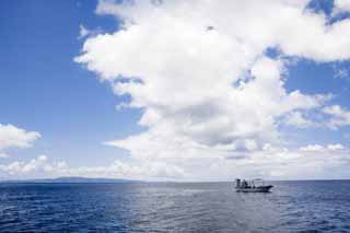 photo, la matière, libre, aménage, décrivez, photo de la réserve,Un bateau plongeur de la fracture du déjeuner, La mer, bateau, , nuage