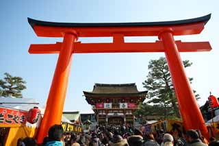 photo, la matière, libre, aménage, décrivez, photo de la réserve,Fushimi-Inari Taisha approche de Temple à un temple, La visite de nouvelle année à un temple shintoïste, torii, Inari, renard