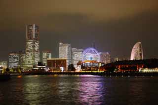 fotografia, materiale, libero il panorama, dipinga, fotografia di scorta,Yokohama Minato Mirai 21, torre di pietra miliare, Ferris la ruota, Un parco di divertimenti, città di modello futura