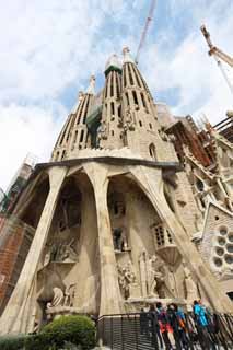 photo,material,free,landscape,picture,stock photo,Creative Commons,The Sagrada Familia, , , , 