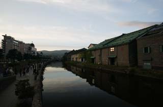 photo, la matière, libre, aménage, décrivez, photo de la réserve,Paysage du soir du canal d'Otaru, canal, éclairage public, La surface de l'eau, murez l'entrepôt