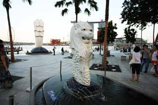 ÇáÕæÑÉ,ÇáãÇÏÉ,ÍÑÑ,ãäÙÑ ááØÈíÚÉ,Ìãíá,ÕæÑ,Merlion ÕÛíÑ., Singapure., ÍÏíÞÉ Merlion., ÇáÍæÑíÉ., 