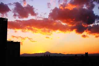 Ôîòî, ìàòåðèàëüíûé, ñâîáîäíûé, ïåéçàæ, ôîòîãðàôèÿ, ôîòî ôîíäà.,Mt. Fuji dusk, Mt. Fuji, Çäàíèå, Ñâåò ëèíèÿ, Ãîðà