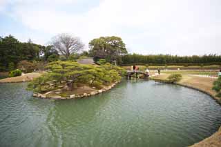 Foto, materiell, befreit, Landschaft, Bild, hat Foto auf Lager,Der Teich des Koraku-en Garden-Sumpfes, das Ausruhen von Hütte, Rasen, Teich, Japanisch gärtnert