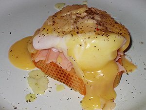 eggsbenedict.jpg