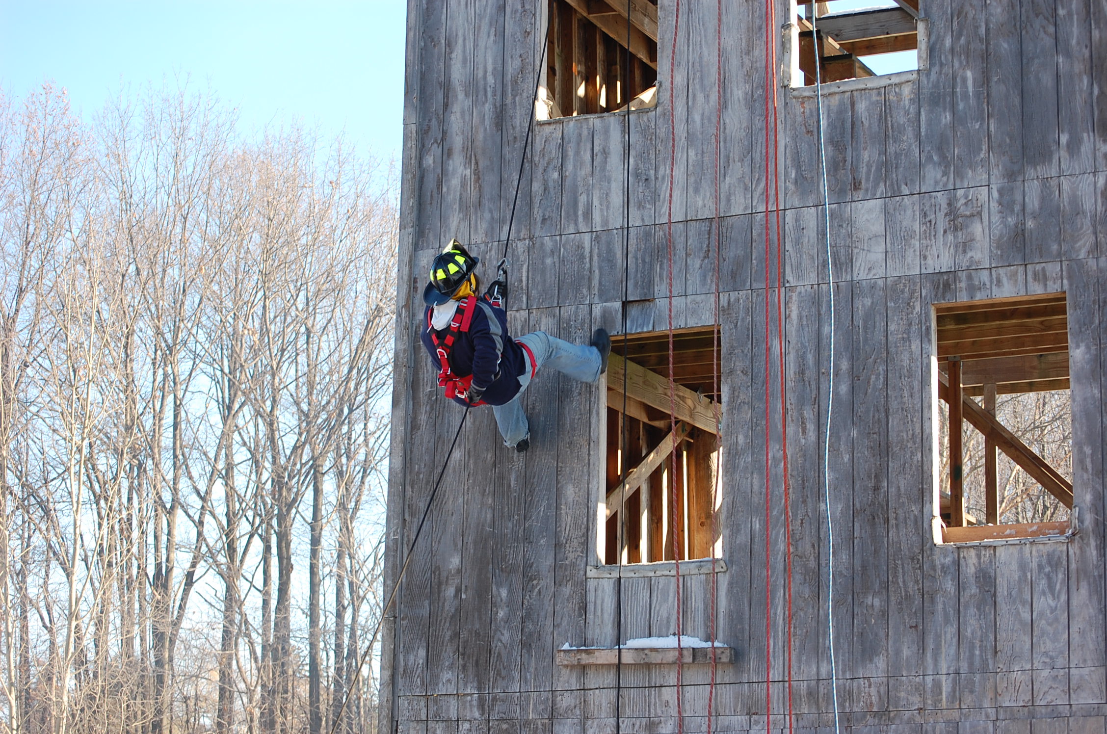 Rappelling 009.jpg