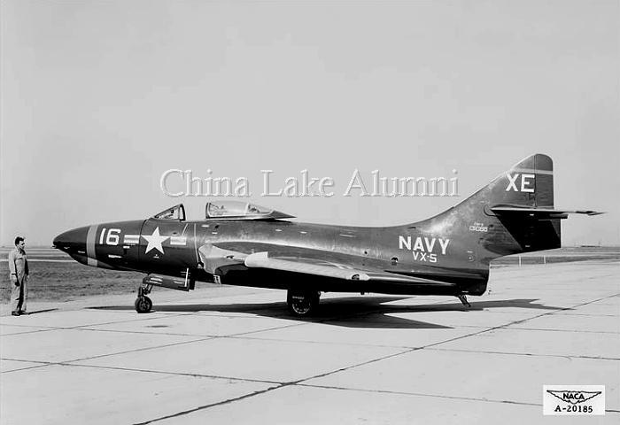 F9F-8 Cougar BuNo 131086