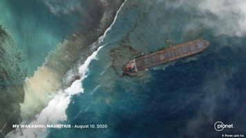 MV Wakashio oil spill off Mauritius